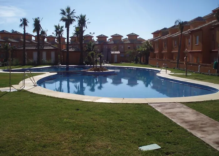 Pinares De Lepe